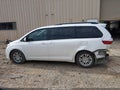 2015 Toyota Sienna — photo 14 of 16 | VIN 5TDYK3DCXFS616152