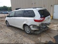 2015 Toyota Sienna — photo 3 of 16 | VIN 5TDYK3DCXFS616152