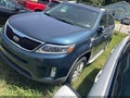2014 Kia Sorento — photo 2 of 10 | VIN 5XYKT3A66EG437541