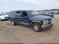 1995 Chevrolet Suburban — photo 1 of 16 | VIN 1GNEC16K9SJ396865