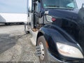 2018 Peterbilt 579 — photo 11 of 15 | VIN 1XPBD49X1JD472219