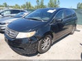 2013 Honda Odyssey — photo 2 of 16 | VIN 5FNRL5H60DB088348
