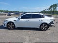 2020 Kia Optima — photo 14 of 20 | VIN 5XXGT4L30LG438054