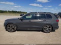 2021 BMW X7 — photo 14 of 17 | VIN 5UXCW2C05M9F35993