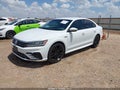 2018 Volkswagen Passat — photo 2 of 16 | VIN 1VWAA7A37JC014512