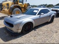 2015 Dodge Challenger — photo 2 of 16 | VIN 2C3CDZC90FH713750