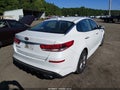 2020 Kia Optima — photo 4 of 16 | VIN 5XXGT4L33LG380778
