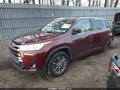 2018 Toyota Highlander — photo 2 of 18 | VIN 5TDKZRFH7JS242539