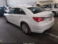2013 Chrysler 200 — photo 3 of 16 | VIN 1C3CCBAG6DN559397