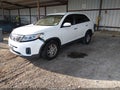 2014 Kia Sorento — photo 2 of 12 | VIN 5XYKT3A60EG470633