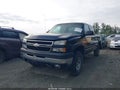 2006 Chevrolet Silverado 2500 — photo 2 of 16 | VIN 1GCHK29U06E197987