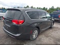 2018 Chrysler Pacifica — photo 4 of 16 | VIN 2C4RC1BG7JR235243
