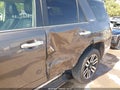 2016 Toyota 4Runner — photo 6 of 16 | VIN JTEBU5JR8G5387705