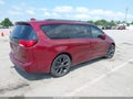 2019 Chrysler Pacifica — photo 4 of 17 | VIN 2C4RC1EG8KR525648