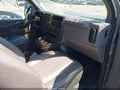 2003 Chevrolet Express Cargo — photo 5 of 16 | VIN 1GCHG39U131223863