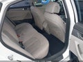 2017 Hyundai Sonata — photo 8 of 17 | VIN 5NPE24AF5HH578054