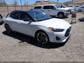 2020 Hyundai Veloster — photo 1 of 15 | VIN KMHTH6AB3LU022138