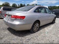 2007 Hyundai Azera — photo 4 of 11 | VIN KMHFC46F77A215279