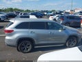 2019 Toyota Highlander — photo 13 of 16 | VIN 5TDZARFHXKS048353