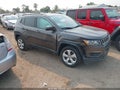 2018 Jeep Compass — photo 1 of 16 | VIN 3C4NJDBB4JT255926