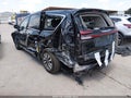 2023 Chrysler Pacifica — photo 3 of 17 | VIN 2C4RC1S7XPR632678