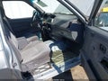 2000 Nissan Frontier — photo 5 of 16 | VIN 1N6DD26S3YC380159