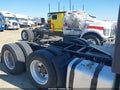 2016 Volvo VN — photo 6 of 14 | VIN 4V4NC9EH6GN968427