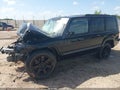 2007 Jeep Commander — photo 2 of 16 | VIN 1J8HH48K17C587657