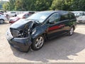 2011 Honda Odyssey — photo 2 of 16 | VIN 5FNRL5H92BB078892