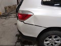 2013 Toyota Highlander — photo 18 of 20 | VIN 5TDBK3EHXDS275011