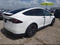 2022 Tesla Model X — photo 4 of 10 | VIN 7SAXCAE53NF357488