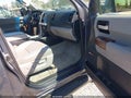 2010 Toyota Sequoia — photo 18 of 19 | VIN 5TDDW5G19AS025831