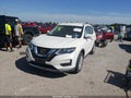 2018 Nissan Rogue — photo 2 of 16 | VIN KNMAT2MT6JP******