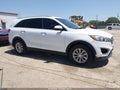 2016 Kia Sorento — photo 13 of 16 | VIN 5XYPG4A31GG036407
