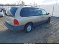 1998 Dodge Grand Caravan — photo 4 of 15 | VIN 1B4GP54LXWB567564