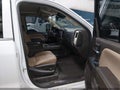2018 GMC Sierra — photo 5 of 18 | VIN 1GT12UEY1JF203482