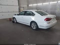 2017 Volkswagen Passat — photo 3 of 17 | VIN 1VWAT7A37HC086251