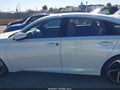 2018 Honda Accord — photo 13 of 15 | VIN 1HGCV1F32JA212868
