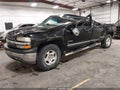 2000 Chevrolet Silverado 1500 — photo 2 of 13 | VIN 1GCEK19TXYE353900