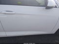 2018 Buick Regal Sportback — photo 19 of 21 | VIN W04GP6SX2J1129922