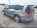 2017 Chrysler Pacifica — photo 3 of 17 | VIN 2C4RC1EG7HR804887