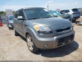 2011 Kia Soul — photo 1 of 17 | VIN KNDJT2A2XB7319195