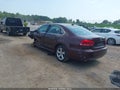2013 Volkswagen Passat — photo 3 of 17 | VIN 1VWBP7A34DC095329