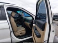 2016 Ford Explorer — photo 5 of 16 | VIN 1FM5K7D81GGB35669