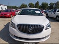 2016 Buick LaCrosse — photo 12 of 16 | VIN 1G4GB5G34GF210562
