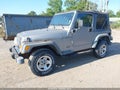 2000 Jeep Wrangler — photo 2 of 12 | VIN 1J4FA29P5YP750767