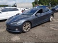 2018 Tesla Model S — photo 2 of 18 | VIN 5YJSA1E29JF243508