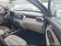 2016 Kia Sorento — photo 5 of 16 | VIN 5XYPH4A12GG039344