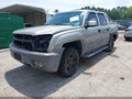 2002 Chevrolet Avalanche — photo 2 of 17 | VIN 3GNEK13TX2G166561