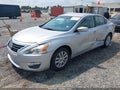 2015 Nissan Altima — photo 2 of 11 | VIN 1N4AL3AP3FC258860